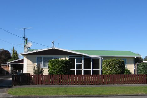 Photo of property in 12 Oak Street, Masterton, 5810
