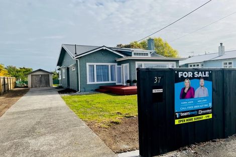 Photo of property in 37 Harris Street, Marton, 4710