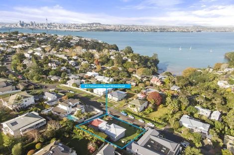 Photo of property in 81 Palmerston Road, Birkenhead, Auckland, 0626