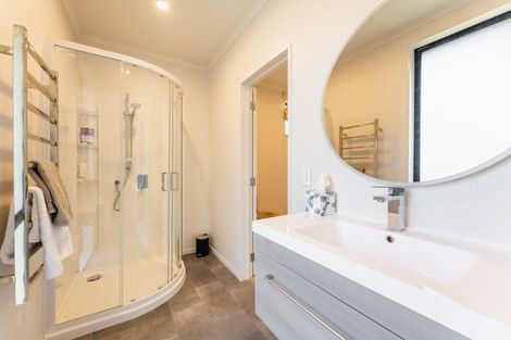 Photo of property in 24 Brugh Place, Andersons Bay, Dunedin, 9013