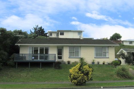 Photo of property in 60 Waipounamu Drive, Kelson, Lower Hutt, 5010