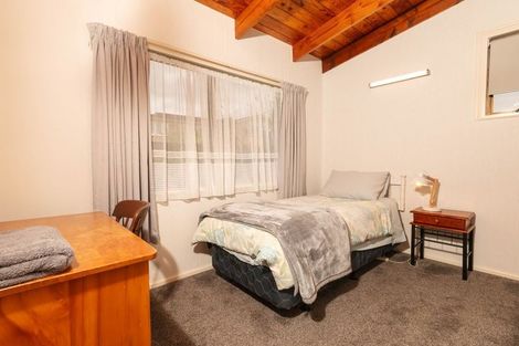 Photo of property in 68 Muir Avenue, Mangere Bridge, Auckland, 2022