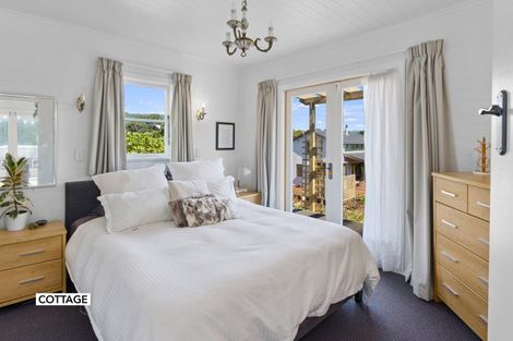 Photo of property in 106 Paetawa Road, Peka Peka, Waikanae, 5391