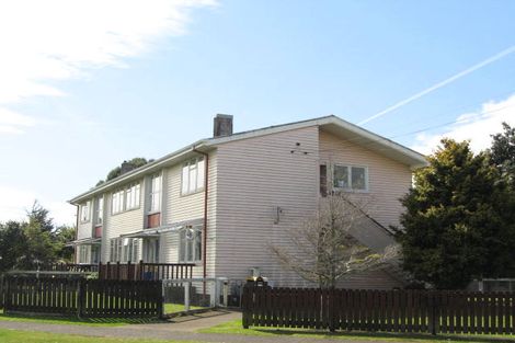 Photo of property in 76 Banks Street, Marfell, New Plymouth, 4310