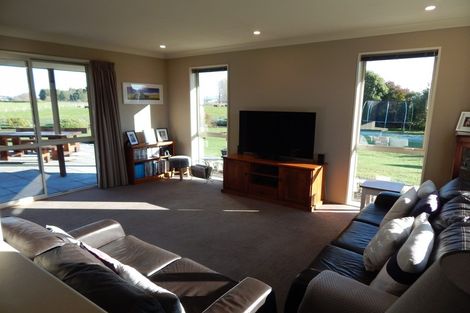 Photo of property in 609 Arowhenua Road, Kerrytown, Timaru, 7975