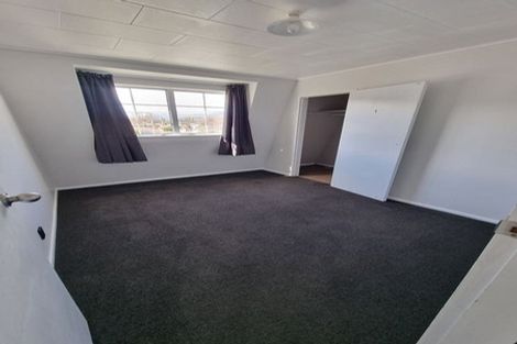 Photo of property in 1/56 Mary Crescent, Elderslea, Upper Hutt, 5018