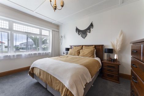 Photo of property in 16 Kings Avenue, Gonville, Whanganui, 4501