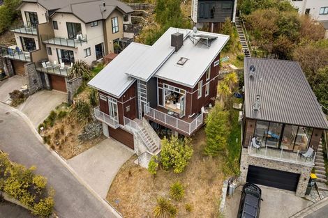 Photo of property in 45 Dart Place, Fernhill, Queenstown, 9300