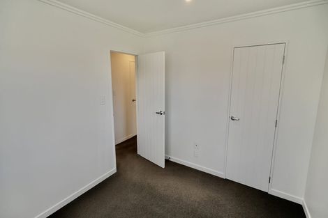 Photo of property in 27 Rosalie Terrace, Kelvin Grove, Palmerston North, 4414
