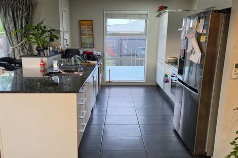Photo of property in 1 Graycliffe Street, Halswell, Christchurch, 8025