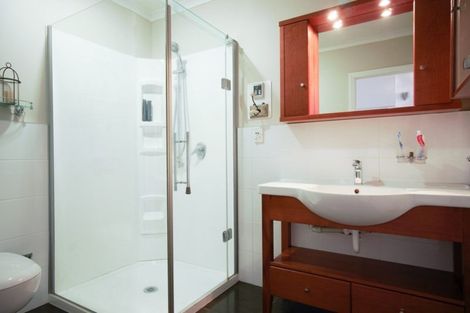 Photo of property in 86 Fitzroy Street, Terrace End, Palmerston North, 4410