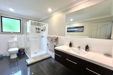 Photo of property in 77 Paremoremo Road, Lucas Heights, Auckland, 0632
