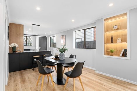 Photo of property in 1/3 Sundown Crescent, Melville, Hamilton, 3206