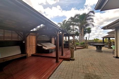 Photo of property in 36 Stranraer Crescent, Wattle Downs, Auckland, 2103