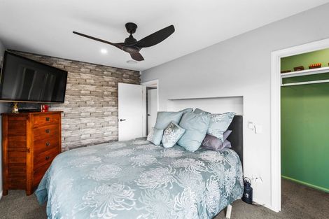 Photo of property in 41 Liverton Crescent, Bishopdale, Christchurch, 8053