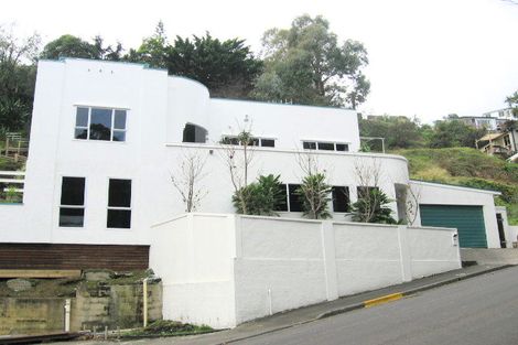 Photo of property in 19 Burns Road, Hospital Hill, Napier, 4110