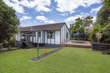 Photo of property in 37 Aronia Way, Goodwood Heights, Auckland, 2105