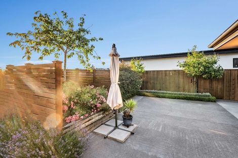 Photo of property in 9 Vittoria Lane, Pegasus, 7612