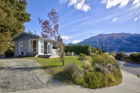 Photo of property in 179 Lakeview Terrace, Lake Hawea, Wanaka, 9382