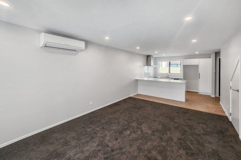 Photo of property in 5b Bathurst Street, Silverstream, Upper Hutt, 5019