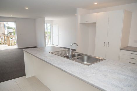 Photo of property in 3 Frangipani Street, Cable Bay, 0420