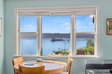 Photo of property in 2a Rangiuru Road, Mahina Bay, Lower Hutt, 5013