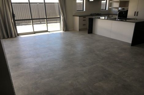 Photo of property in 9a Waghorn Street, Pyes Pa, Tauranga, 3112