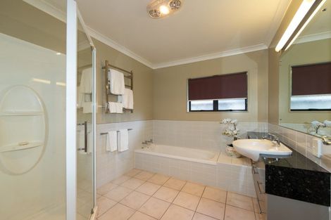 Photo of property in 147b Main Rd Clive, Clive, 4102