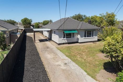 Photo of property in 240 Weston Road, Mairehau, Christchurch, 8052