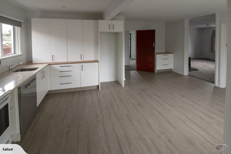 Photo of property in 16 Curries Road, Hillsborough, Christchurch, 8022