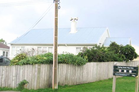 Photo of property in 1/85 Broderick Road, Johnsonville, Wellington, 6037