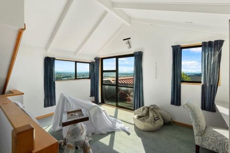 Photo of property in 11 Challis Place, Mount Pleasant, Christchurch, 8081