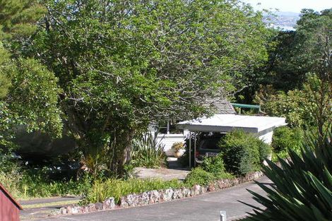 Photo of property in 17 Island Bay Road, Beach Haven, Auckland, 0626
