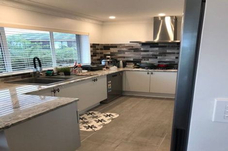 Photo of property in 1/1 Clearwater Cove, West Harbour, Auckland, 0618