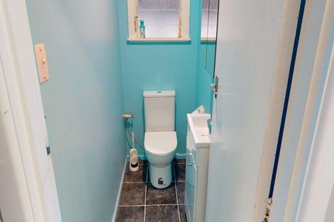 Photo of property in 8 Buick Crescent, Awapuni, Palmerston North, 4412