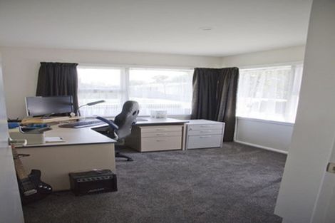 Photo of property in 49 Oriana Crescent, Hornby, Christchurch, 8042