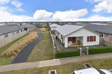 Photo of property in 26 Solander Road, Pegasus, 7612