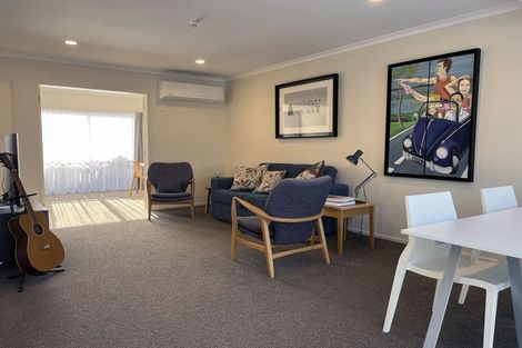 Photo of property in Redwood Village, 42/42 Main Road, Tawa, Wellington, 5028