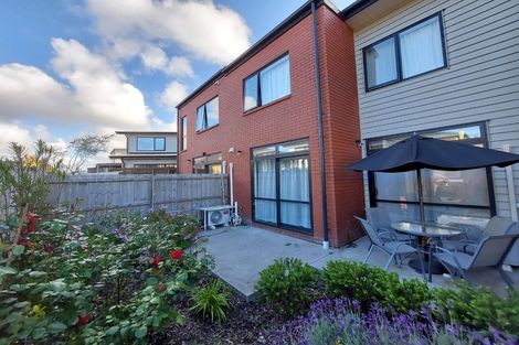 Photo of property in 13 Fermi Lane, Papakura, 2110