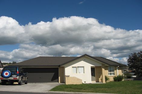 Photo of property in 15 Vanderbilt Place, Welcome Bay, Tauranga, 3112
