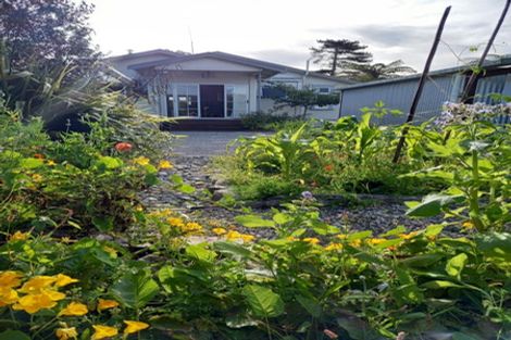 Photo of property in 75 Peel Street, Westport, 7825