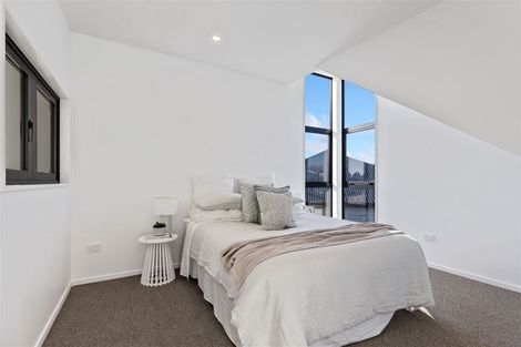 Photo of property in 4a Howe Street, New Brighton, Christchurch, 8083