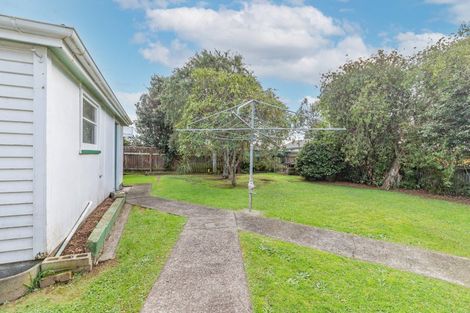 Photo of property in 115 Bartholomew Road, Levin, 5510