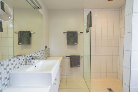 Photo of property in 140 Howden Street, Te Anau, 9600