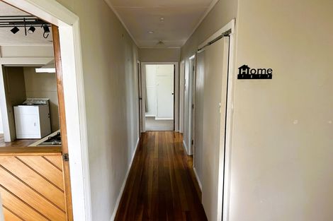 Photo of property in 19 Miro Street, Merrilands, New Plymouth, 4312