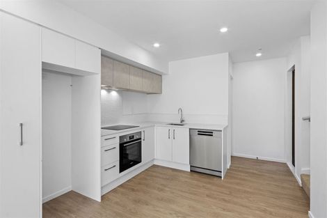 Photo of property in 2/21 Frederick Street, Waltham, Christchurch, 8011