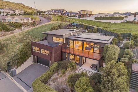 Photo of property in 3 The Terrace, Mount Pleasant, Christchurch, 8081