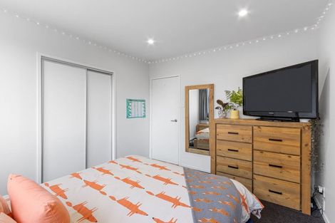 Photo of property in 1/41 Bowhill Road, New Brighton, Christchurch, 8083