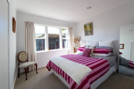 Photo of property in 33 Norwich Crescent, Tamatea, Napier, 4112
