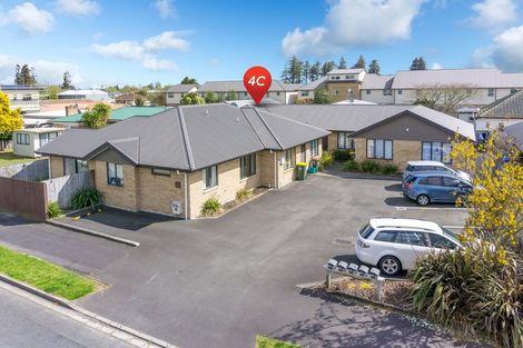Photo of property in 4c Ford Street, Hamilton East, Hamilton, 3216